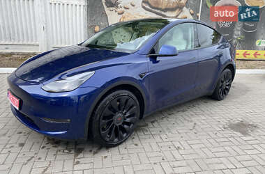 Позашляховик / Кросовер Tesla Model Y 2023 в 