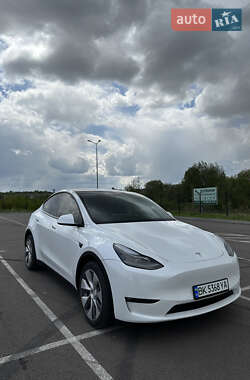 Tesla Model Y 2021 Tesla Model Y 2021