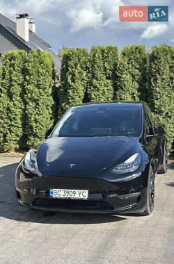 Tesla Model Y 2022 Tesla Model Y 2022