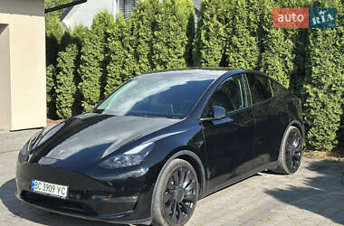 Позашляховик / Кросовер Tesla Model Y 2022 в 