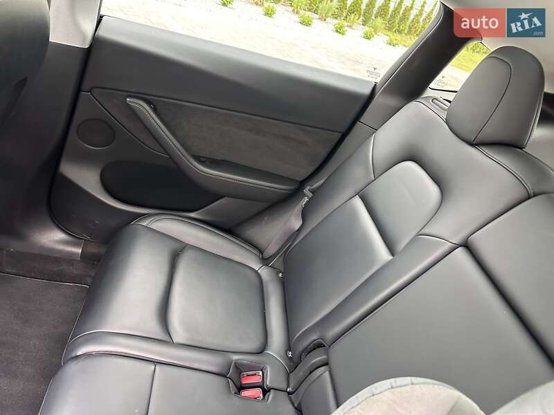 Внедорожник / Кроссовер Tesla Model Y 2022 в Луцке фото 26 Внедорожник / Кроссовер Tesla Model Y 2022 в Луцке