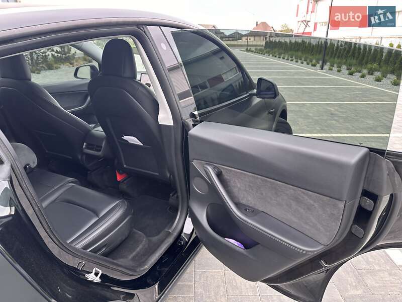 Внедорожник / Кроссовер Tesla Model Y 2022 в Луцке фото 28 Внедорожник / Кроссовер Tesla Model Y 2022 в Луцке
