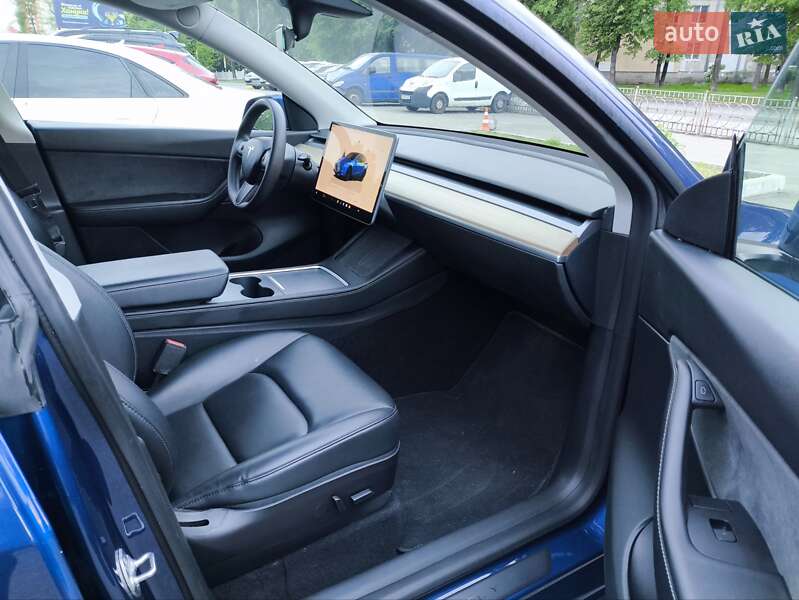 Внедорожник / Кроссовер Tesla Model Y 2022 в Киеве фото 9 Внедорожник / Кроссовер Tesla Model Y 2022 в Киеве