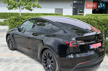 Внедорожник / Кроссовер Tesla Model Y 2023 в 