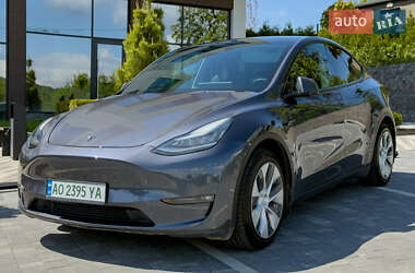Позашляховик / Кросовер Tesla Model Y 2022 в Ужгороді