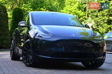 Внедорожник / Кроссовер Tesla Model Y 2024 в Трускавце