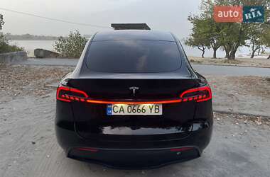 Позашляховик / Кросовер Tesla Model Y 2021 в 