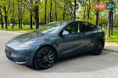 Позашляховик / Кросовер Tesla Model Y 2022 в 