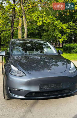 Позашляховик / Кросовер Tesla Model Y 2022 в 