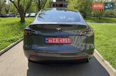 Внедорожник / Кроссовер Tesla Model Y 2023 в 