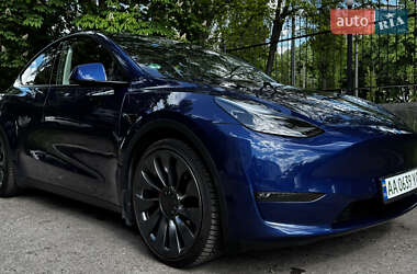Tesla Model Y 2022 Tesla Model Y 2022