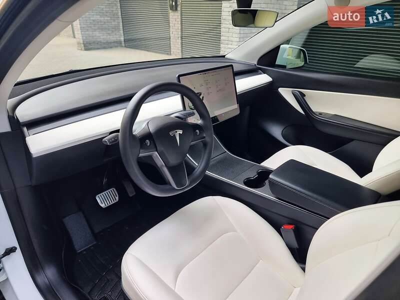 Позашляховик / Кросовер Tesla Model Y 2021 в Хмельницькому