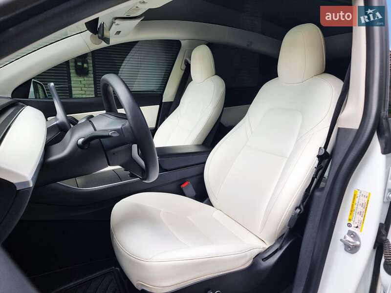 Позашляховик / Кросовер Tesla Model Y 2021 в Хмельницькому