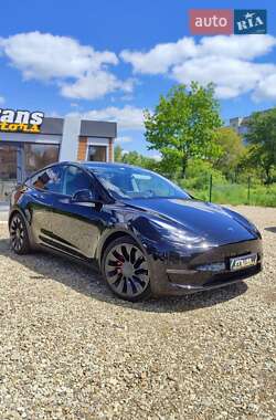 Внедорожник / Кроссовер Tesla Model Y 2022 в 