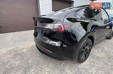 Позашляховик / Кросовер Tesla Model Y 2022 в 