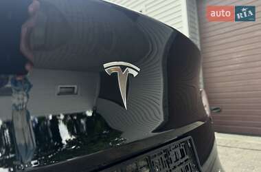 Позашляховик / Кросовер Tesla Model Y 2022 в 