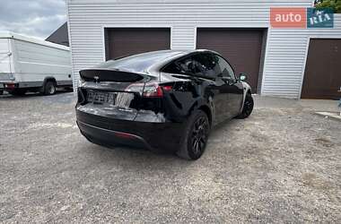Позашляховик / Кросовер Tesla Model Y 2022 в 