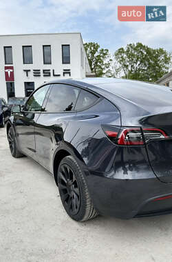 Внедорожник / Кроссовер Tesla Model Y 2024 в 