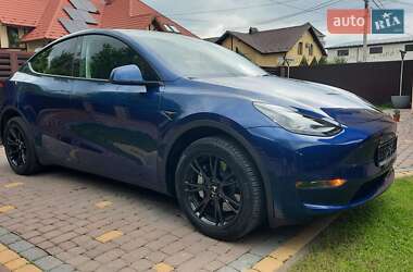 Внедорожник / Кроссовер Tesla Model Y 2023 в 