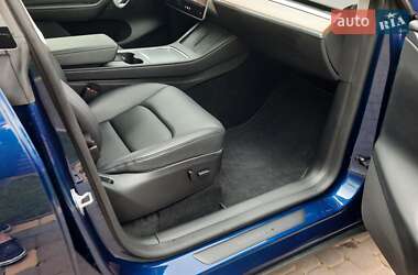 Внедорожник / Кроссовер Tesla Model Y 2023 в 