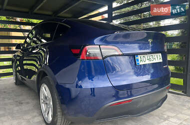 Позашляховик / Кросовер Tesla Model Y 2022 в 