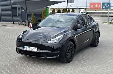 Внедорожник / Кроссовер Tesla Model Y 2024 в Киеве