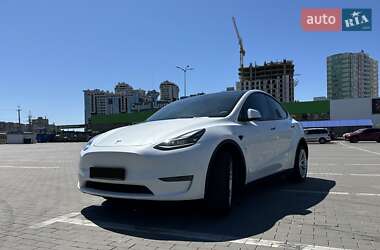 Внедорожник / Кроссовер Tesla Model Y 2022 в 