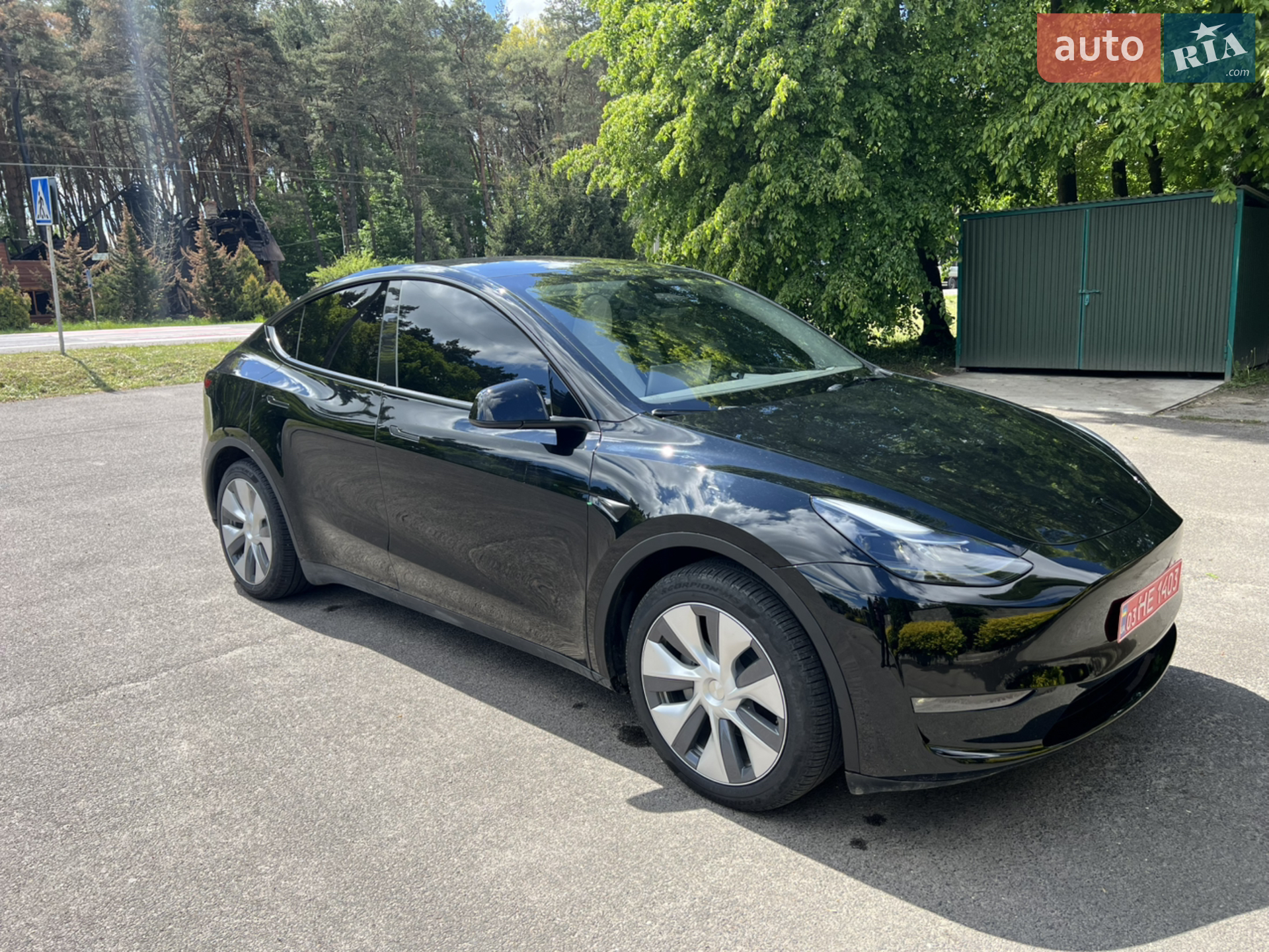 2024 Tesla Model Y - мініатюра 3