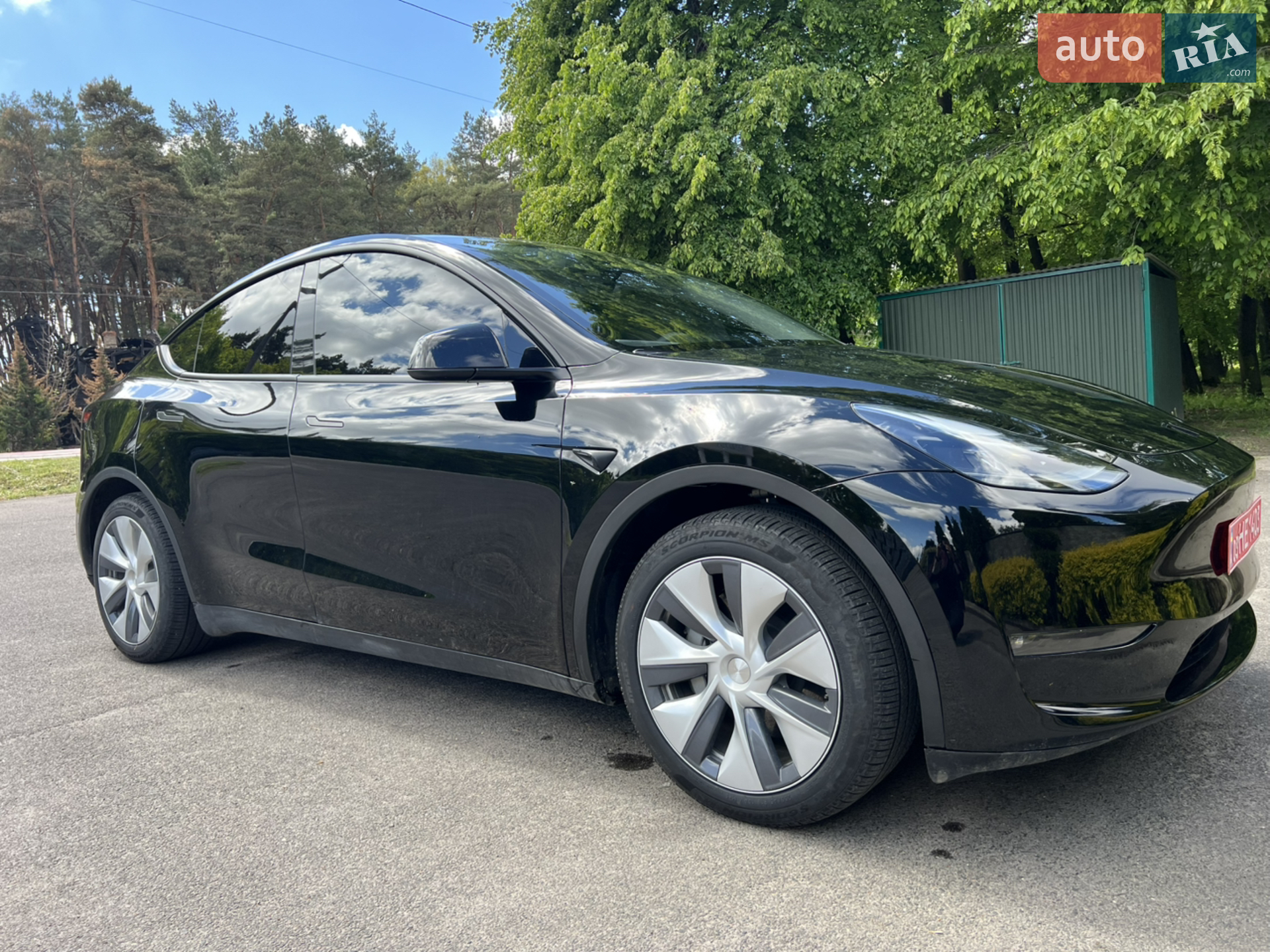 2024 Tesla Model Y - мініатюра 4