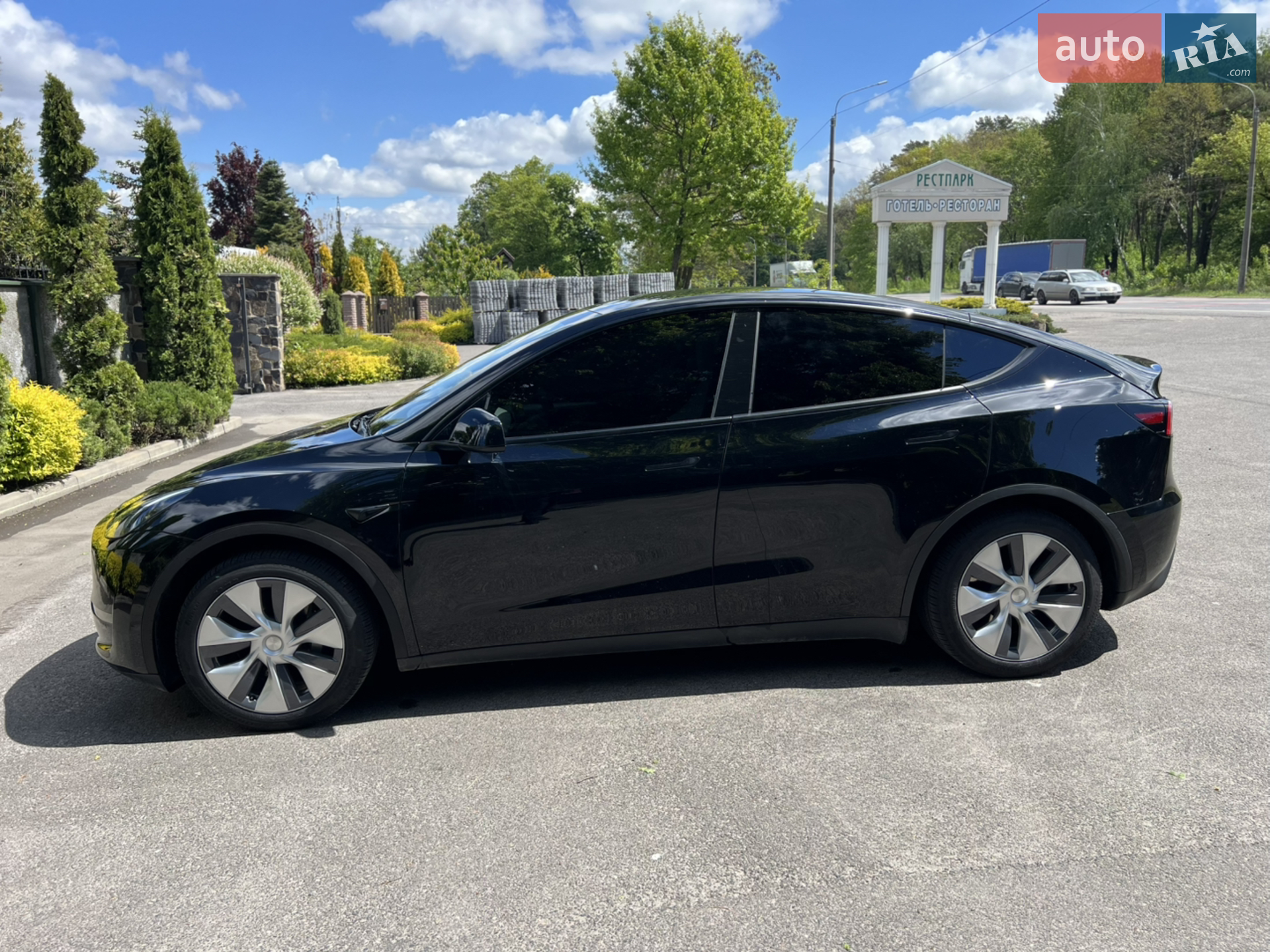 2024 Tesla Model Y - мініатюра 13