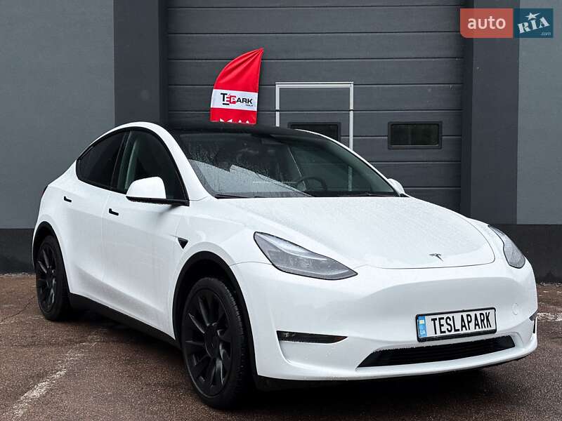 Внедорожник / Кроссовер Tesla Model Y 2024 в Киеве фото 12 Внедорожник / Кроссовер Tesla Model Y 2024 в Киеве