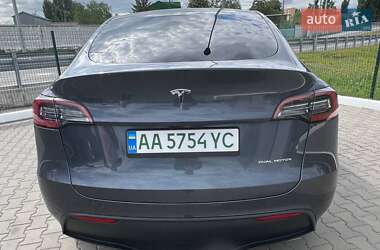 Внедорожник / Кроссовер Tesla Model Y 2023 в 