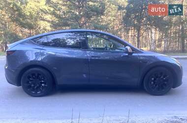 Позашляховик / Кросовер Tesla Model Y 2023 в 