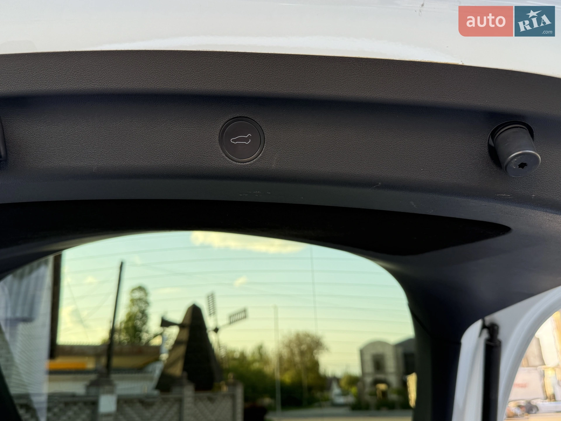 2021 Tesla Model Y - мініатюра 29