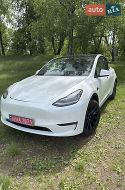 Tesla Model Y 2021 Tesla Model Y 2021