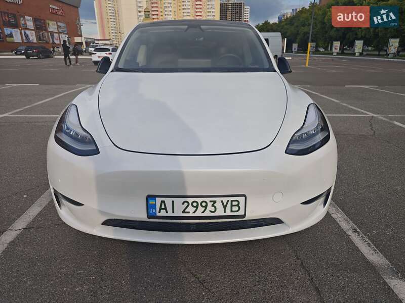 Внедорожник / Кроссовер Tesla Model Y 2022 в Киеве