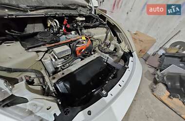 Внедорожник / Кроссовер Tesla Model Y 2022 в 