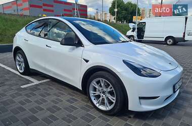 Внедорожник / Кроссовер Tesla Model Y 2020 в 
