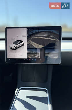 Внедорожник / Кроссовер Tesla Model Y 2022 в 