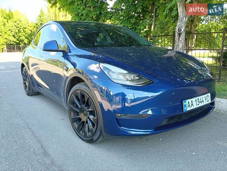 Tesla Model Y 2020