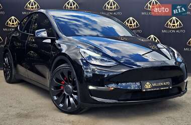 Внедорожник / Кроссовер Tesla Model Y 2021 в 