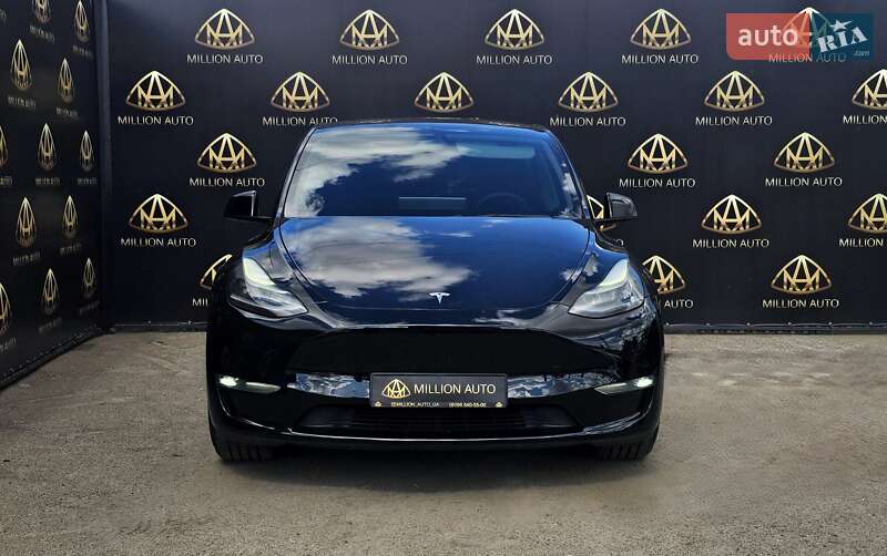 Позашляховик / Кросовер Tesla Model Y 2021 в Києві