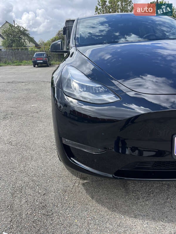 Внедорожник / Кроссовер Tesla Model Y 2023 в Радомышле