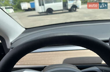 Внедорожник / Кроссовер Tesla Model Y 2023 в 