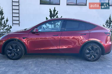 Внедорожник / Кроссовер Tesla Model Y 2024 в 