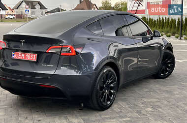 Позашляховик / Кросовер Tesla Model Y 2021 в 