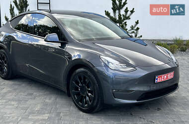 Позашляховик / Кросовер Tesla Model Y 2021 в 