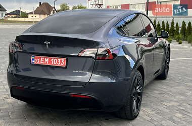 Позашляховик / Кросовер Tesla Model Y 2021 в 