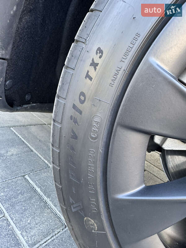 Внедорожник / Кроссовер Tesla Model Y 2022 в Луцке фото 18 Внедорожник / Кроссовер Tesla Model Y 2022 в Луцке