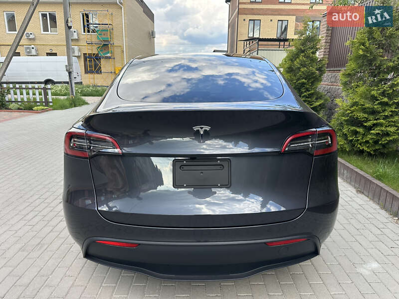 Внедорожник / Кроссовер Tesla Model Y 2024 в Белой Церкви